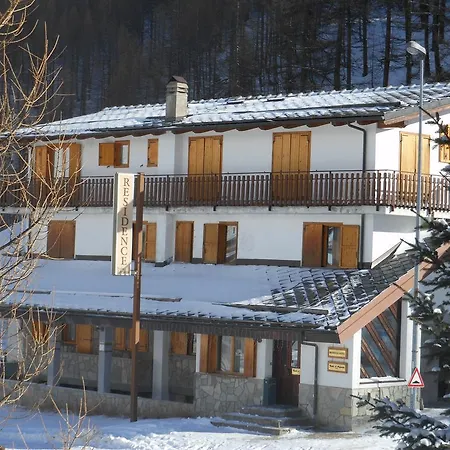 Nube D'argento 아파트호텔 3*