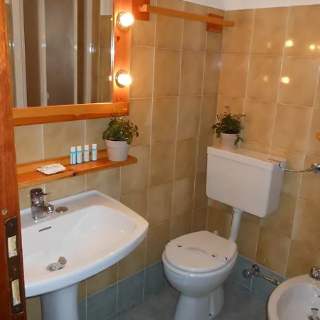 Nube D'argento 세스트리에