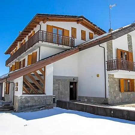 Nube D'argento Aparthotel 3*