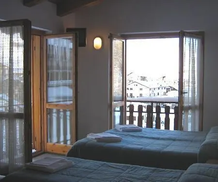 Nube D'argento Apartmanhotel Sestriere