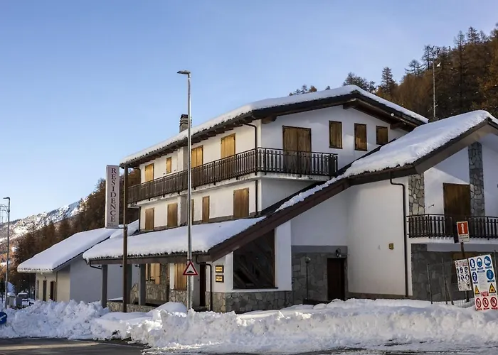 Nube D'argento Aparthotel 3*