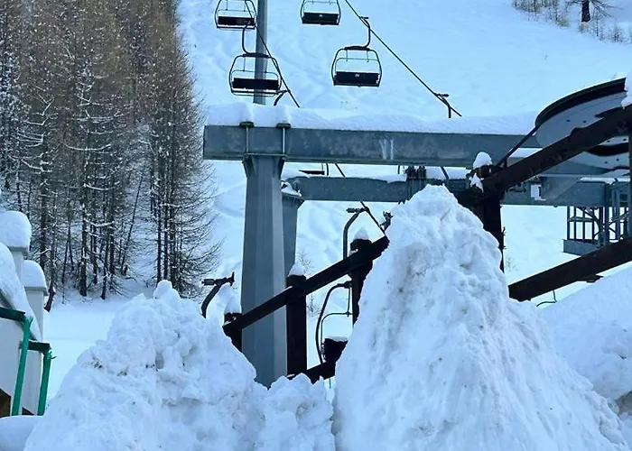 Nube D'argento アパートホテル
